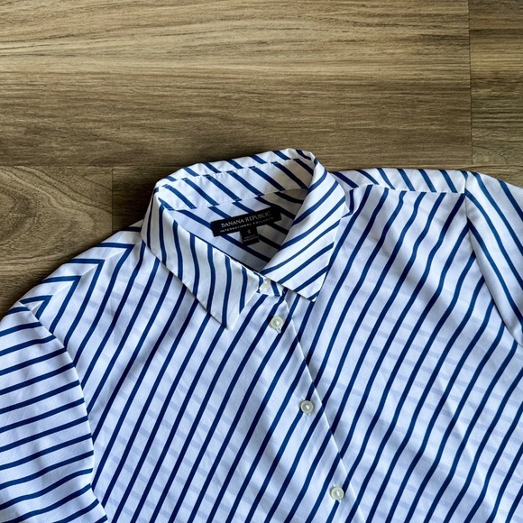 Banana Republic Dillon Blue & White Diagonal Stripe Pattern Long Sleeve Size S - Picture 2 of 11